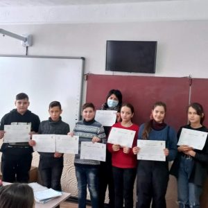 Premianții etapei locale a proiectului educaţional – concurs „Surprize de Crăciun, 2021”