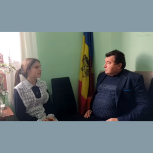 Membrii Consiliului Elevilor au consultat opinia publică despre problemele ecologice din localitatea natală