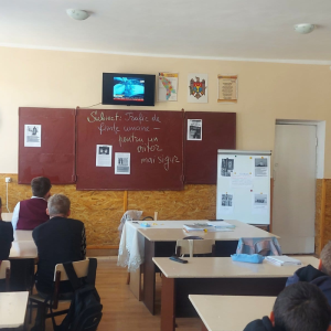 Campania națională,,Săptămâna de luptă împotriva traficului de ființe umane” în Gimnaziul ,,Victor Ciutac”