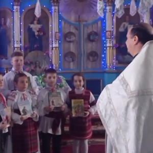 Lumina Duhului Sfânt a coborât în Biserica ,,Sfântul Ierarh Nicolae” din satul Șirăuți